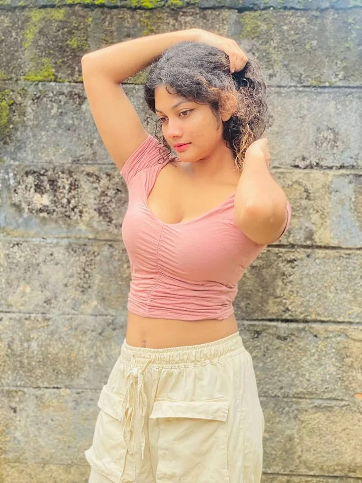 Rhea Sen - Independent Lucknow Call Girls